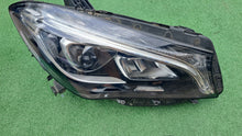 Laden Sie das Bild in den Galerie-Viewer, Frontscheinwerfer Mercedes-Benz Cla X117 C117 A1178206861 Full LED Rechts SCH9442761099cg