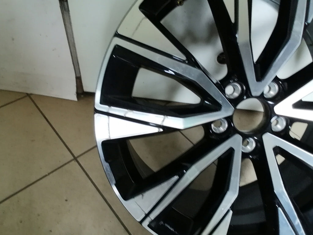 1x Alufelge 19 Zoll 7.5" 5x108 50 5ET Glanz Schwarz 32358566 Volvo Xc60 I FEL7227061055qd