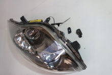 Laden Sie das Bild in den Galerie-Viewer, Frontscheinwerfer Toyota Auris 81150-02480 Xenon Links Scheinwerfer Headlight