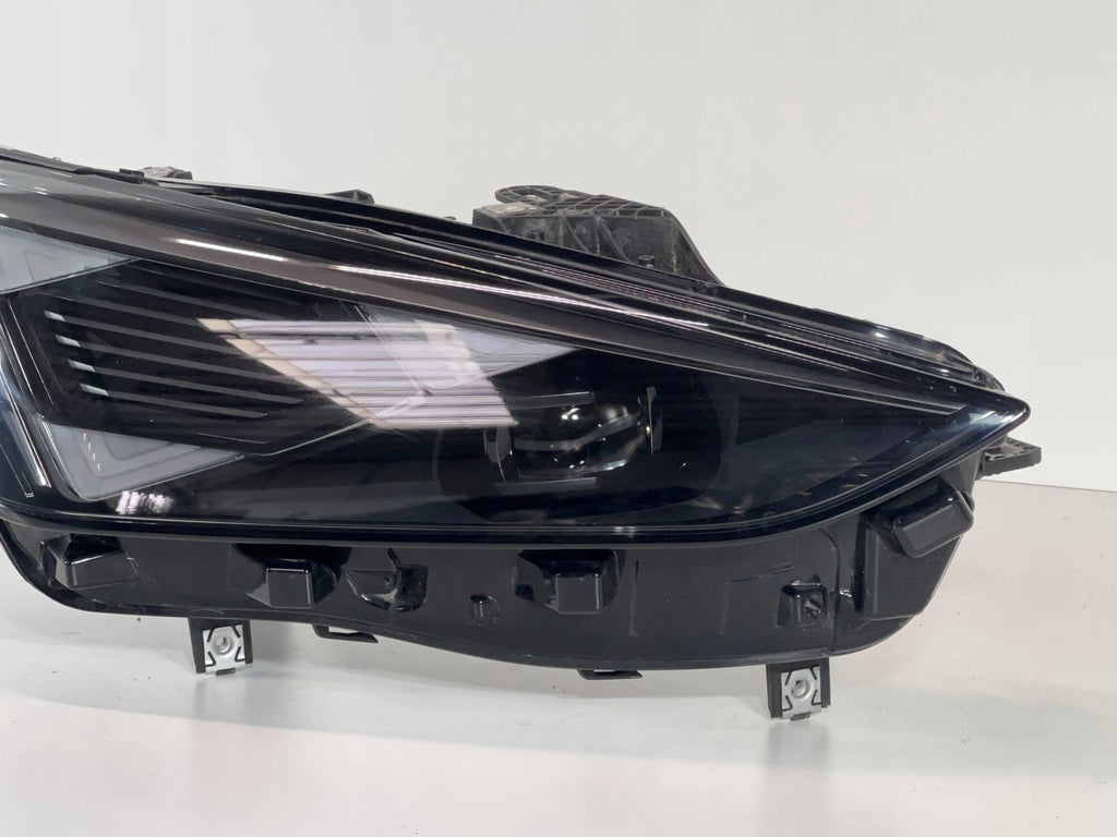 Frontscheinwerfer Cupra Formentor 5FG941008J Rechts Scheinwerfer Headlight SCH9029315194vv