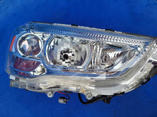 Laden Sie das Bild in den Galerie-Viewer, Frontscheinwerfer Mitsubishi Asx 467807970 Xenon Rechts Scheinwerfer Headlight