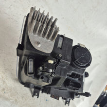 Laden Sie das Bild in den Galerie-Viewer, Frontscheinwerfer Seat Ateca 576941007B Full LED Links Scheinwerfer Headlight