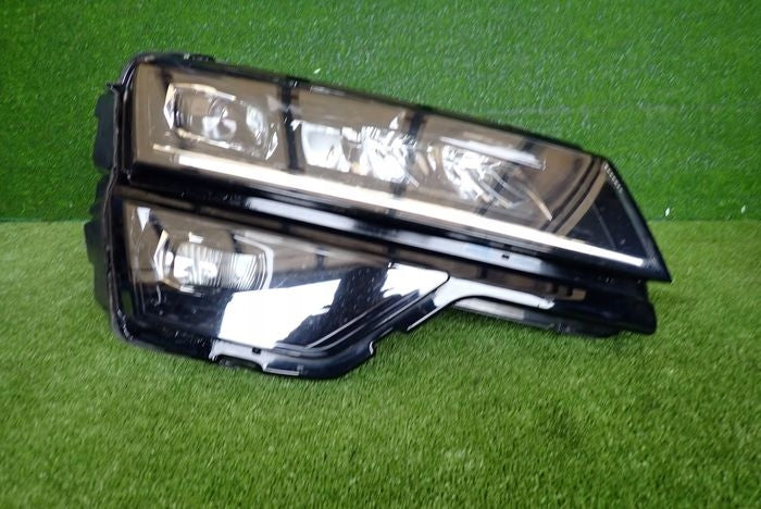 Frontscheinwerfer Skoda Karoq 57B941016F Rechts Scheinwerfer Headlight SCH9539710737xn
