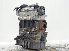 Laden Sie das Bild in den Galerie-Viewer, Motor Skoda VW Superb II CFH 2.0 TDI YETI 151TKm Diesel Engine Unkomplett