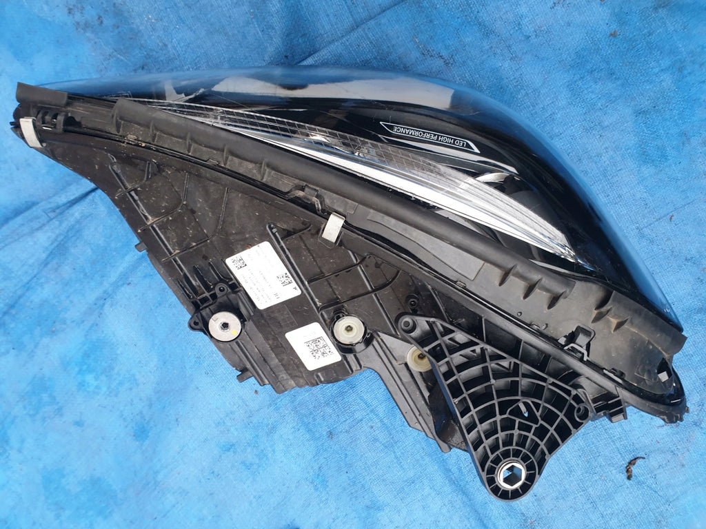 Frontscheinwerfer Mercedes-Benz W206 A2069064003 LED Rechts Headlight SCH4390732470qb
