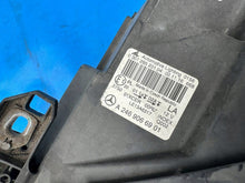 Laden Sie das Bild in den Galerie-Viewer, Frontscheinwerfer Mercedes-Benz A2469066901 LED Ein Stück (Rechts oder Links) SCH4578006127he