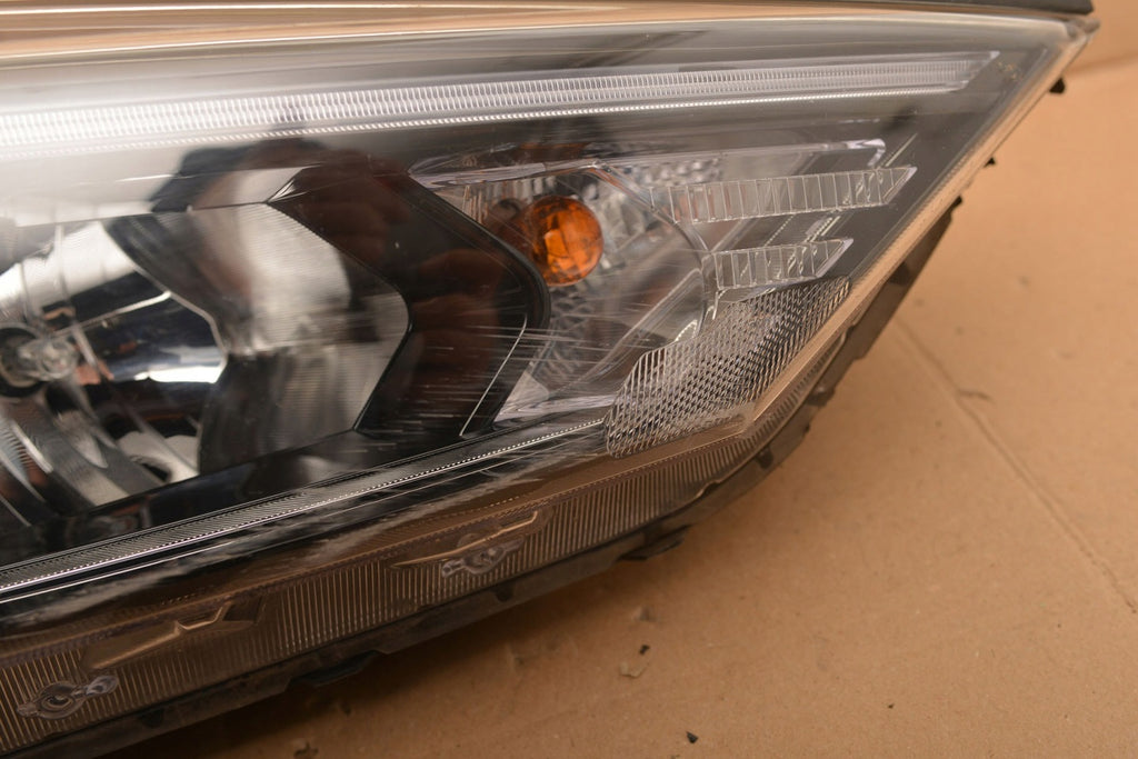 Frontscheinwerfer Hyundai Tucson 92102D7500 Rechts Scheinwerfer Headlight SCH2357662703hx