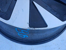 Laden Sie das Bild in den Galerie-Viewer, 1x Alufelge 20 Zoll 9.0&quot; 5x112 42ET 11A601025H VW Id.4 Rim Wheel