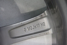 Load image into Gallery viewer, 1x Alufelge 17 Zoll 7.5" 5x112 27ET Glanz Graphit 6863417 BMW G31 G30 Rim Wheel FEL4892106294rs
