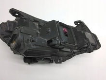 Laden Sie das Bild in den Galerie-Viewer, Frontscheinwerfer Mercedes-Benz W246 W242 A2468207161 Links Headlight SCH2316749919on