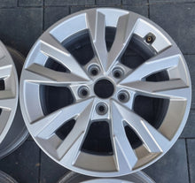 Laden Sie das Bild in den Galerie-Viewer, 4x Alufelge 16 Zoll 6.5" 5x112 43ET Glanz Silber 8Y0071496 Audi Rim Wheel FEL6165569643cb