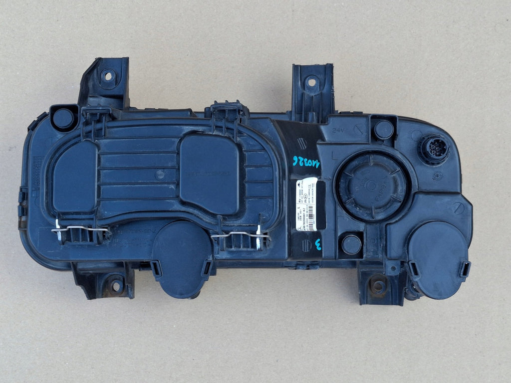 Frontscheinwerfer Mercedes-Benz A9678200061 Links Scheinwerfer Headlight SCH5383308699yd