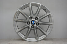 Laden Sie das Bild in den Galerie-Viewer, 1x Alufelge 17 Zoll 7.5" 5x112 Glanz Silber 6856061 BMW 1 Rim Wheel FEL4660631730wi
