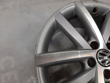 Load image into Gallery viewer, 1x Alufelge 18 Zoll 7.5" 5x112 51ET Glanz Silber 5K0601025L VW Rim Wheel FEL4379303889cw