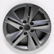 Laden Sie das Bild in den Galerie-Viewer, 1x Alufelge 16 Zoll 6.0&quot; 5x112 5H601025 VW Golf Viii Rim Wheel