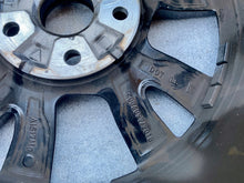 Laden Sie das Bild in den Galerie-Viewer, 1x Alufelge 16 Zoll 6.5" 5x112 8Y0071496A Audi A3 Rim Wheel FEL7930043093kb