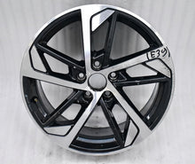 Load image into Gallery viewer, 1x Alufelge 18 Zoll 7.5&quot; 5x112 51ET Glanz Schwarz 8V0601025EQ Audi A3 Rim Wheel