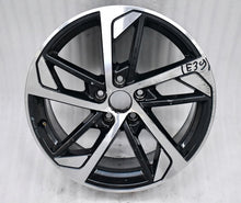 Load image into Gallery viewer, 1x Alufelge 18 Zoll 7.5" 5x112 51ET Glanz Schwarz 8V0601025EQ Audi A3 Rim Wheel FEL8311754479jr