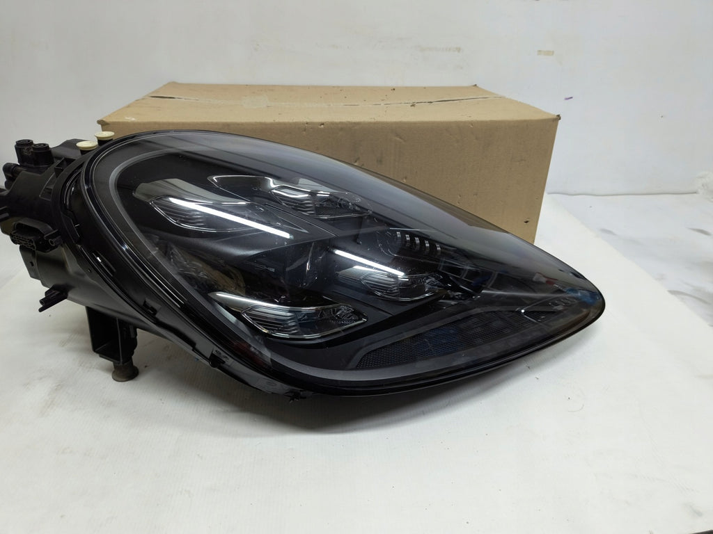 Frontscheinwerfer Porsche Cayenne 9Y0941036F LED Rechts Scheinwerfer Headlight SCH9828361774gw