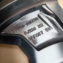 Load image into Gallery viewer, 1x Alufelge 16 Zoll 6.0&quot; 4x100 50ET Hyundai Rim Wheel