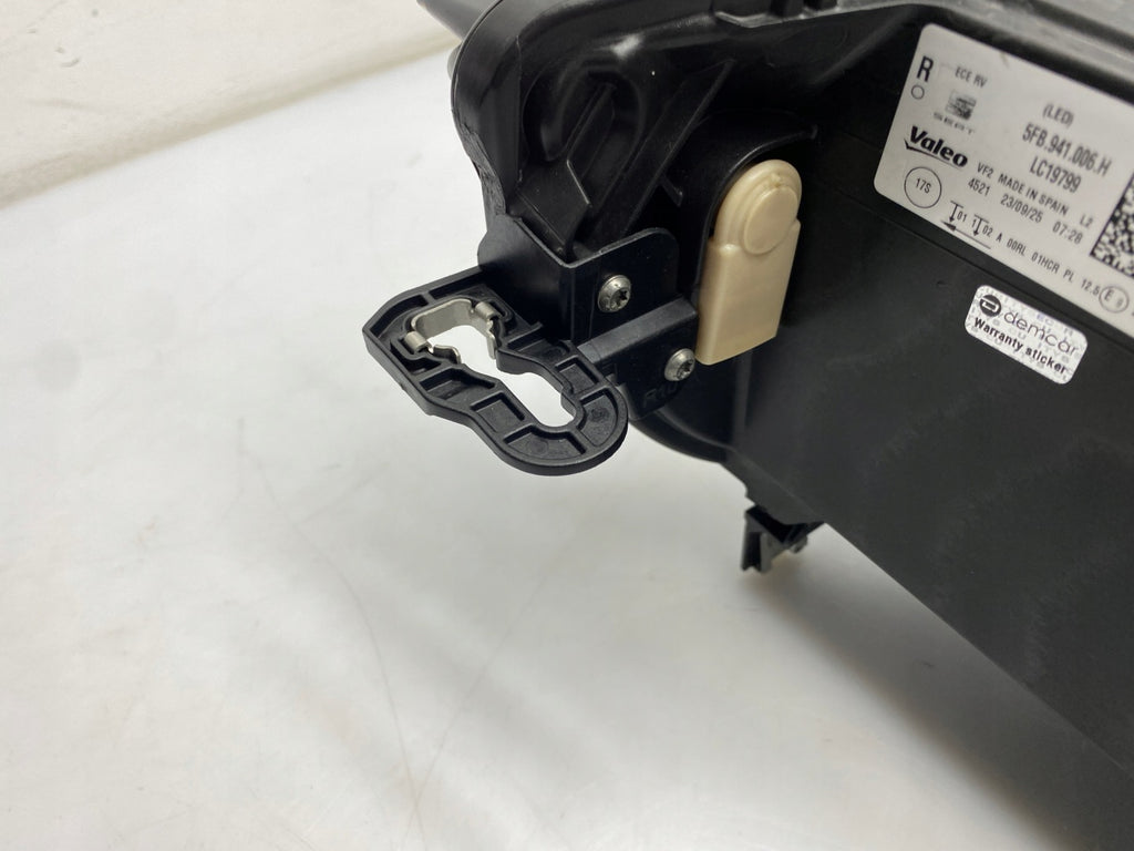 Frontscheinwerfer Seat Leon 5FB941006H LED Rechts Scheinwerfer Headlight SCH8773004548zo