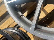 Laden Sie das Bild in den Galerie-Viewer, 1x Alufelge 20 Zoll 5x120 6792598 BMW 5 F11 F10 Rim Wheel FEL7629603744br