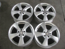 Load image into Gallery viewer, 4x Alufelge 17 Zoll 7.5" 5x112 45ET Glanz Silber 513767 Rim Wheel FEL7497456231rv