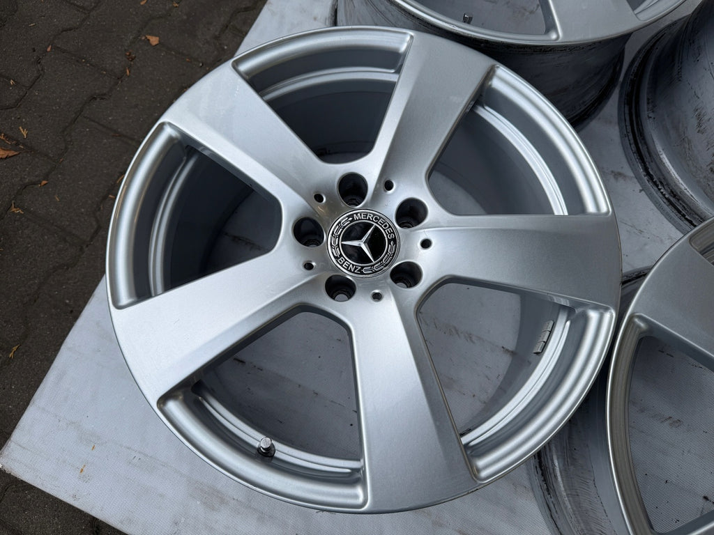 4x Alufelge 18 Zoll 8.5" 5x112 48ET Glanz Silber A2124011302 Mercedes-Benz