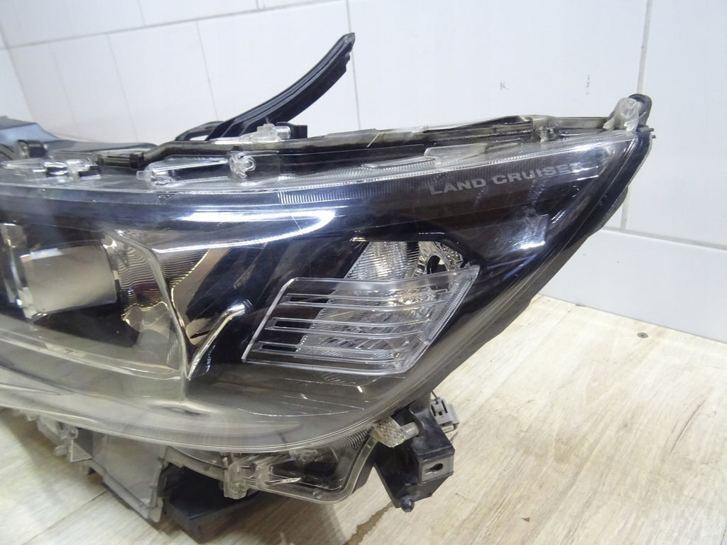 Frontscheinwerfer Toyota Land Cruiser LED Ein Stück (Rechts oder Links)