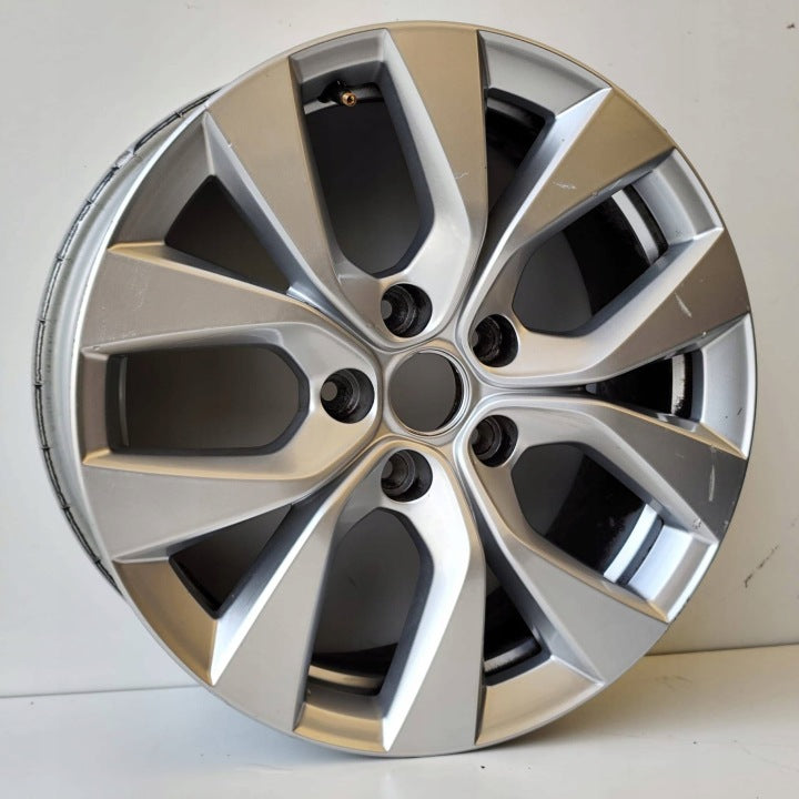 1x Alufelge 17 Zoll Renault Captur Ii Rim Wheel FEL1955102322vw