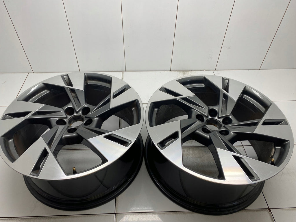 1x Alufelge 20 Zoll 9.0" 5x112 38ET 4KE601025T Audi Rim Wheel