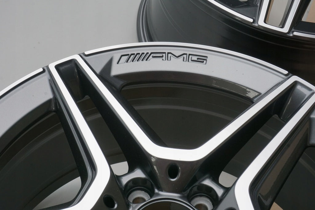 1x Alufelge 18 Zoll 8.0" 5x112 43ET Glanz Schwarz A2134016300 Mercedes-Benz Amg FEL7330318317uj