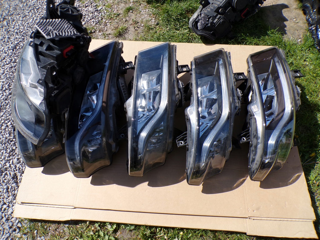 Frontscheinwerfer Iveco I 58029055180 Rechts Scheinwerfer Headlight SCH2207721877zr