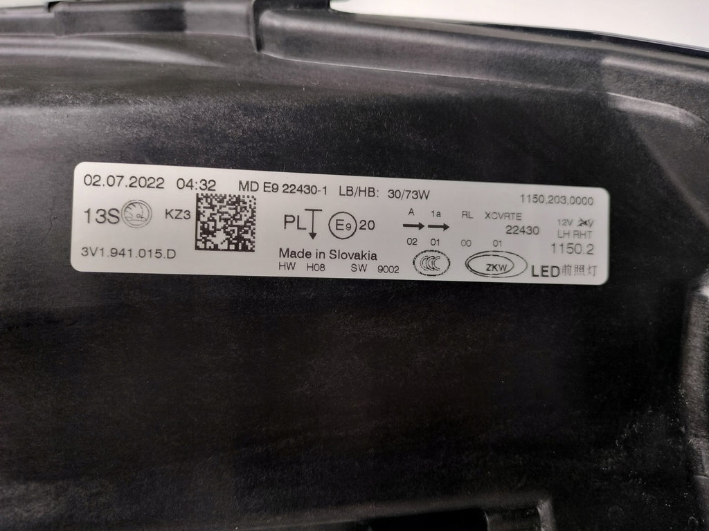 Frontscheinwerfer Skoda Superb III 3V1941015D Full LED Links Headlight