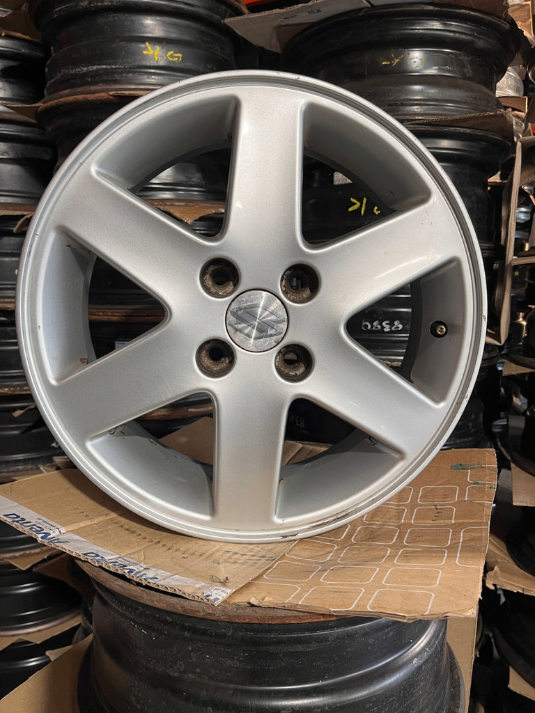1x Alufelge 15 Zoll 5.0" 4x100 45ET Glanz Silber Suzuki I Ignis Rim Wheel FEL8982390614xf