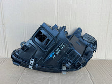 Laden Sie das Bild in den Galerie-Viewer, Frontscheinwerfer Mercedes-Benz W205 A2059067403 LED Rechts Headlight SCH9972843520km
