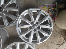 Laden Sie das Bild in den Galerie-Viewer, 4x Alufelge 17 Zoll 7.0" 5x112 34ET Glanz Silber 8A0601025 Audi Rim Wheel FEL1458693868ie