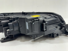 Load image into Gallery viewer, Frontscheinwerfer Skoda Octavia III 5E1941015D Links Scheinwerfer Headlight SCH8927815222au