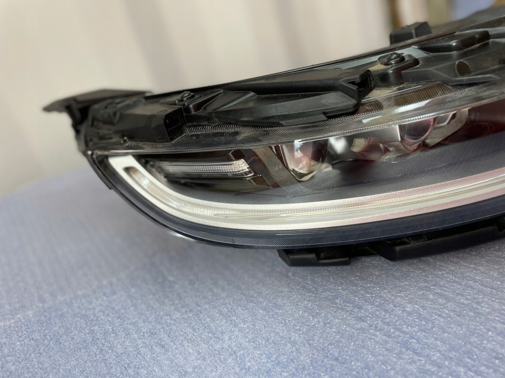 Frontscheinwerfer Kia Soul III LED Rechts Scheinwerfer Headlight SCH5526376157qh