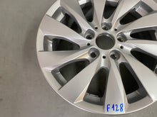 Laden Sie das Bild in den Galerie-Viewer, 1x Alufelge 17 Zoll 7.5&quot; 5x120 43ET Glanz Silber 6796206 BMW 1 F21 F20 Rim Wheel
