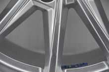 Load image into Gallery viewer, 1x Alufelge 17 Zoll 7.5" 5x112 30ET Glanz 6896762 BMW Rim Wheel FEL2026865706ge