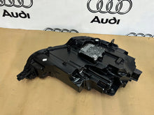 Laden Sie das Bild in den Galerie-Viewer, Frontscheinwerfer Audi A3 8Y0941033 Full LED Links Scheinwerfer Headlight