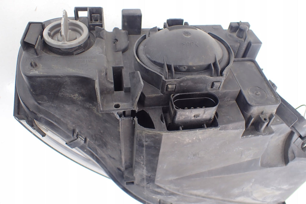 Frontscheinwerfer Audi A4 B7 8E0941003AJ 0301219201 Links Scheinwerfer Headlight