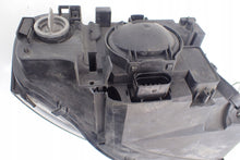 Laden Sie das Bild in den Galerie-Viewer, Frontscheinwerfer Audi A4 B7 8E0941003AJ 0301219201 Links Scheinwerfer Headlight