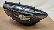 Laden Sie das Bild in den Galerie-Viewer, Frontscheinwerfer Mercedes-Benz W247 A2479066303 Full LED Rechts oder Links SCH2872168653rd