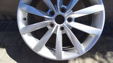 Load image into Gallery viewer, 1x Alufelge 17 Zoll 7.0" 5x112 49ET Glanz Silber 5G0601025BF VW Golf Vii FEL4134462227wn
