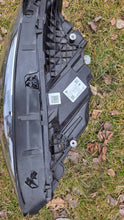 Laden Sie das Bild in den Galerie-Viewer, Frontscheinwerfer Mercedes-Benz W247 A2479066207 Rechts Scheinwerfer Headlight SCH7781321746ge