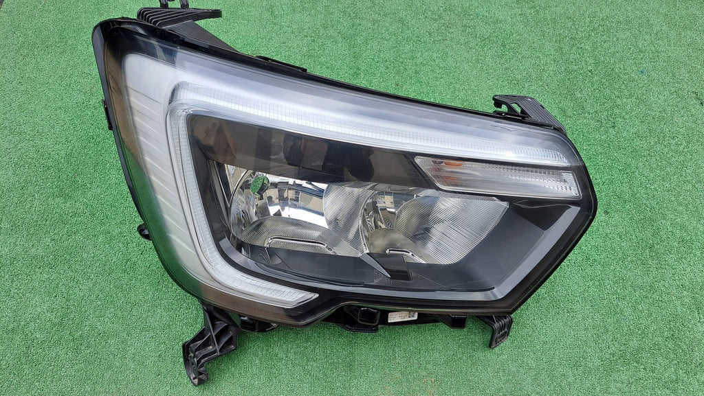 Frontscheinwerfer Renault Master 260105567R Rechts Scheinwerfer Headlight