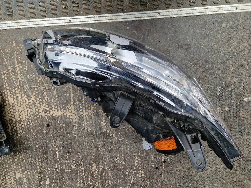 Frontscheinwerfer Mitsubishi Outlander III 4B45X 8301C2 Rechts Headlight