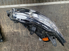 Laden Sie das Bild in den Galerie-Viewer, Frontscheinwerfer Mitsubishi Outlander III 4B45X 8301C2 Rechts Headlight